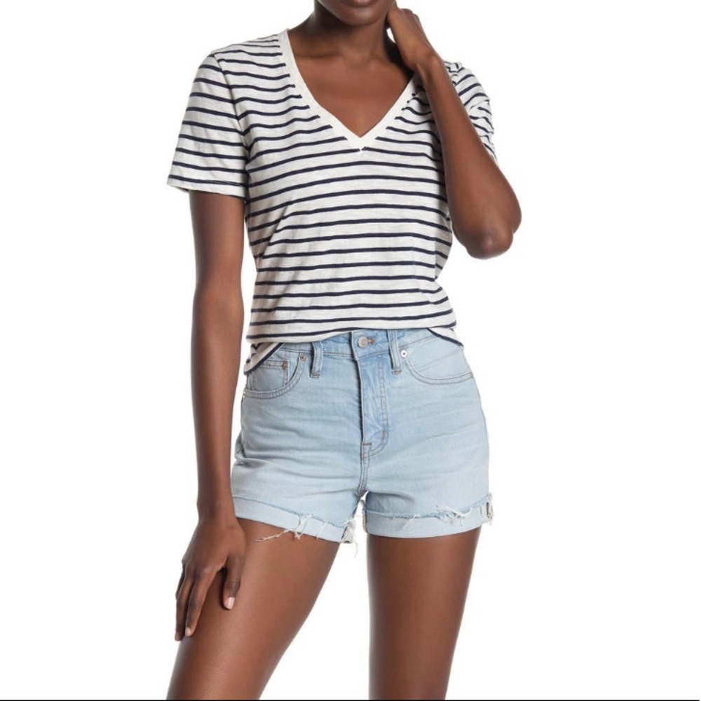 MADEWELL - Theresa Striped V-Neck T-Shirt - Bright Ivory & Dark Blue Str…